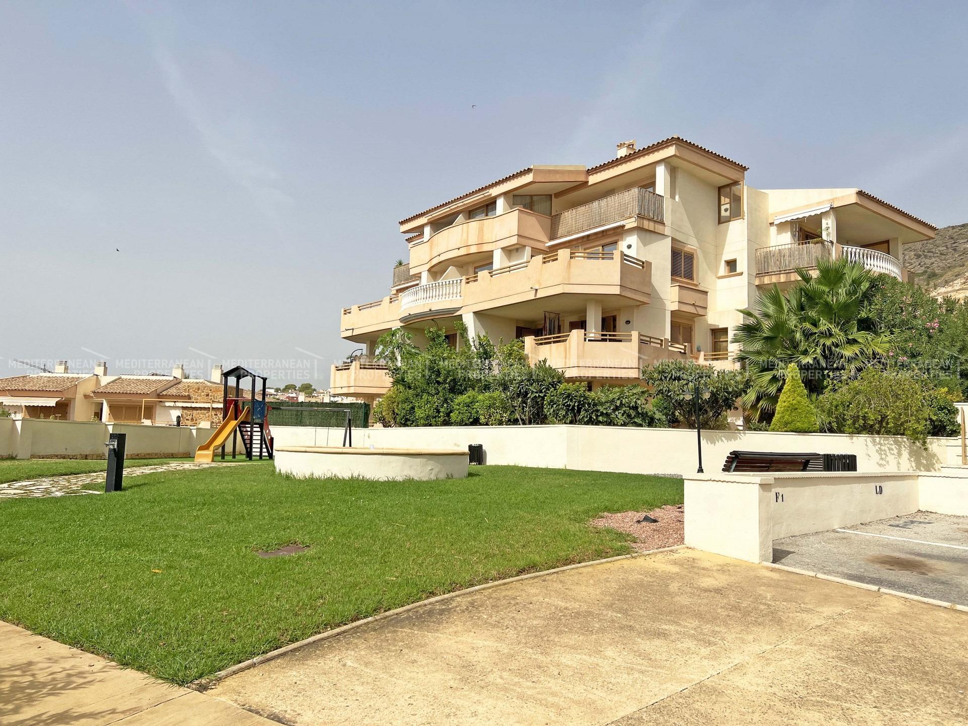 Apartment for sale in Golf Bahía area Apartment for sale in Golf Bahía area