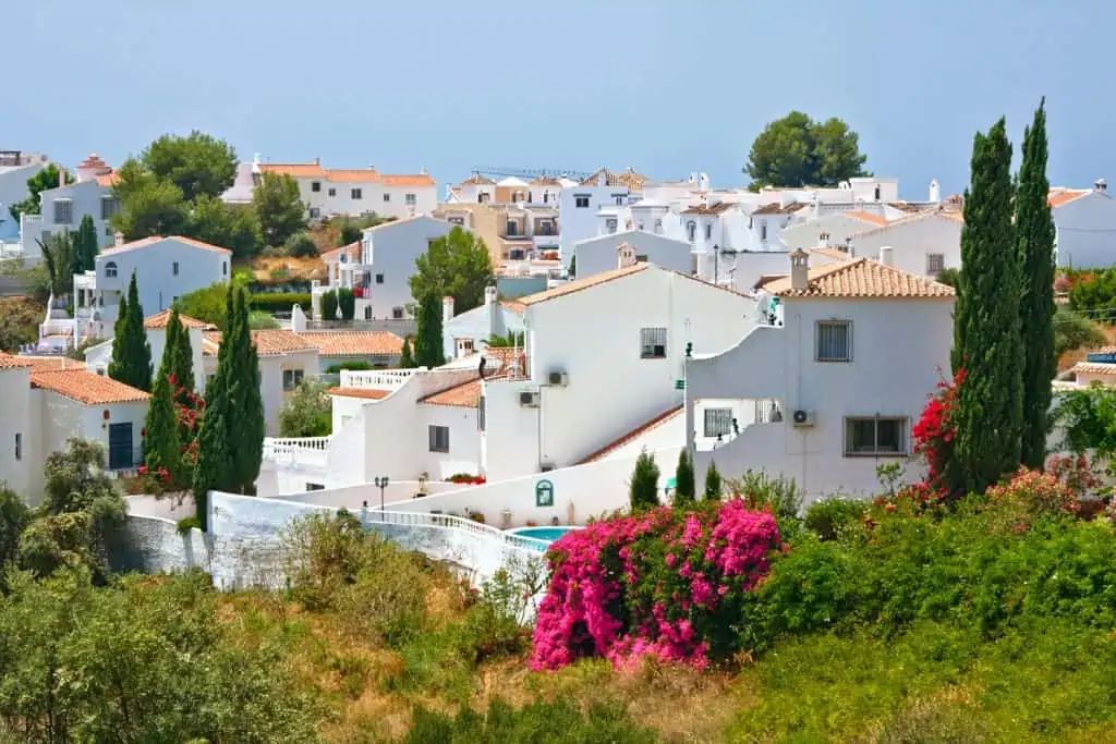 Buying Property in Spain for Additional Income Buying Property in Spain for Additional Income