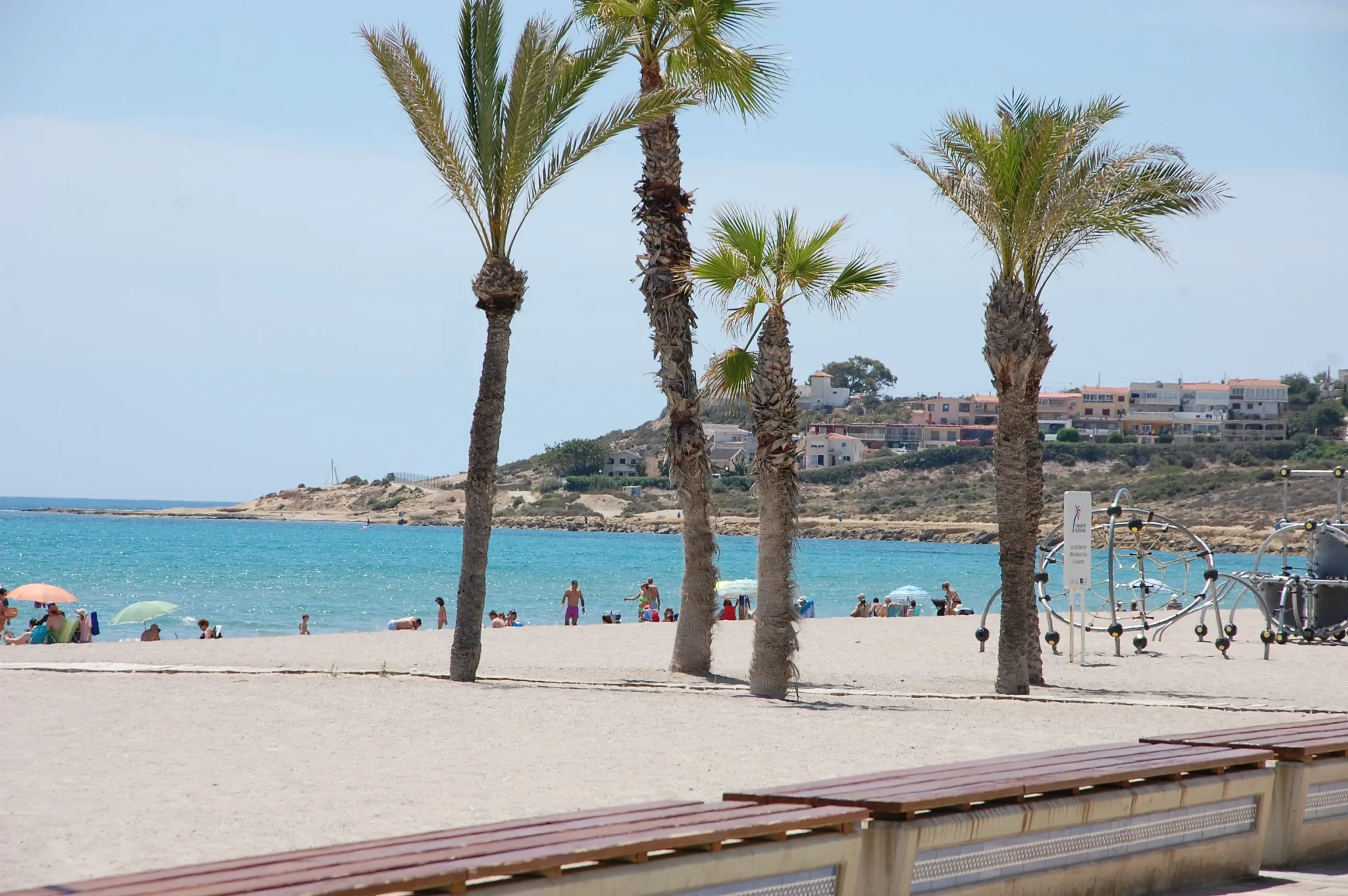 Choosing the Perfect Location: Top Areas to Buy Property in Alicante Choosing the Perfect Location: Top Areas to Buy Property in Alicante